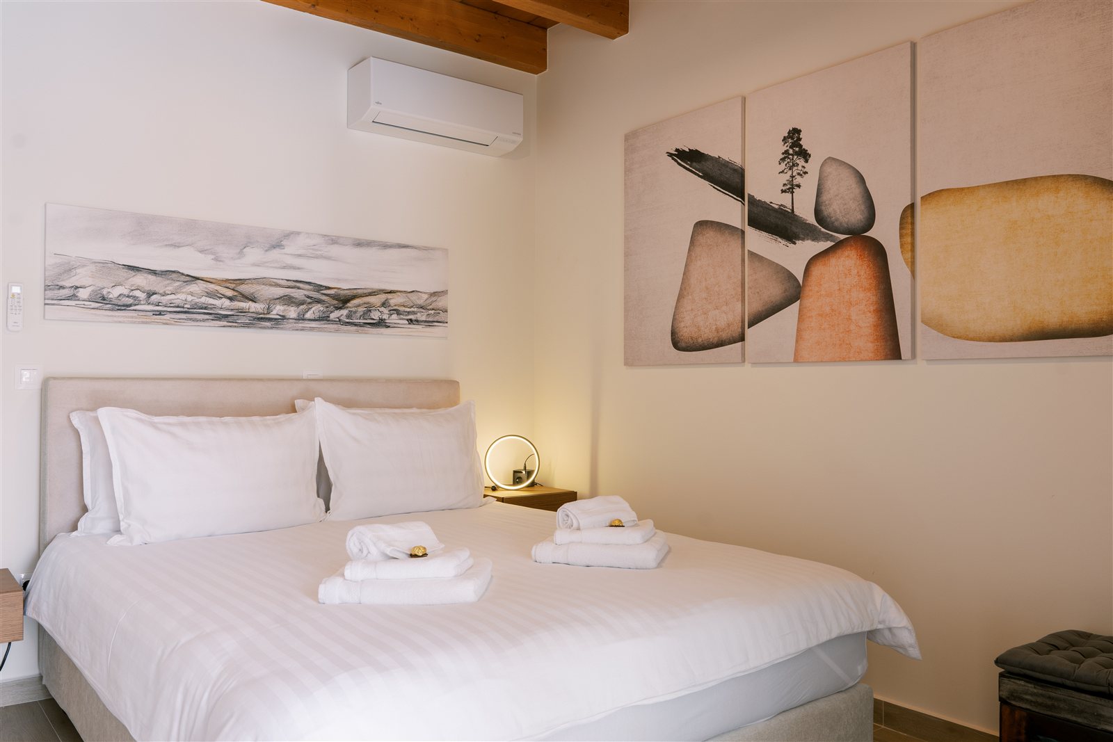 Double bedroom at Odysseas Seaside Escape
