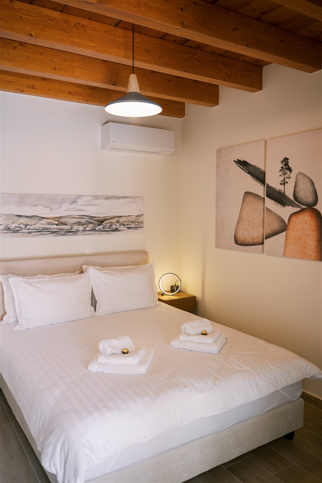 Double bedroom at Odysseas Seaside Escape